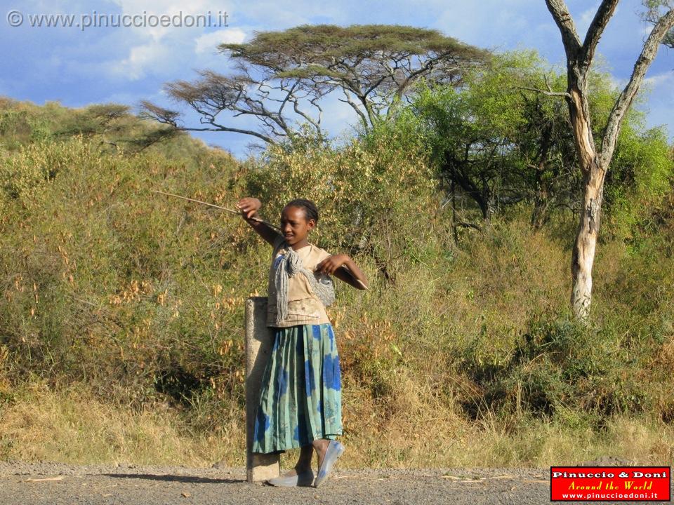 Ethiopia - 336 - Giovane ragazza.jpg